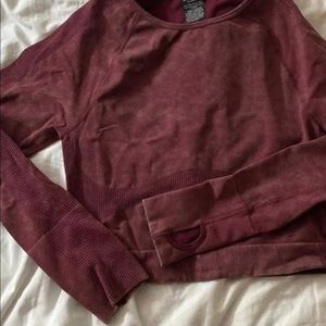 ISO vs pink seamless top